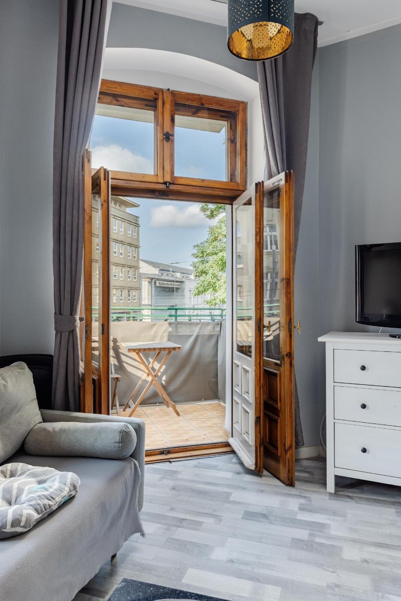 Functional And Comfortable Very Berry Studios In Poznan By Noclegi Renters Exterior foto